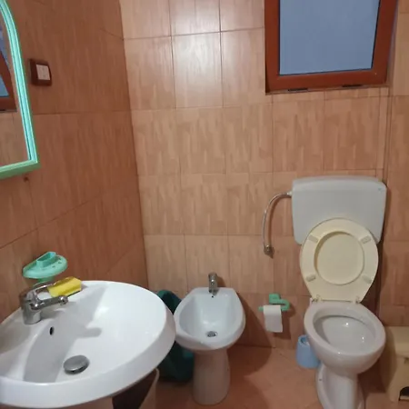 Апартаменты Entire 2007 *