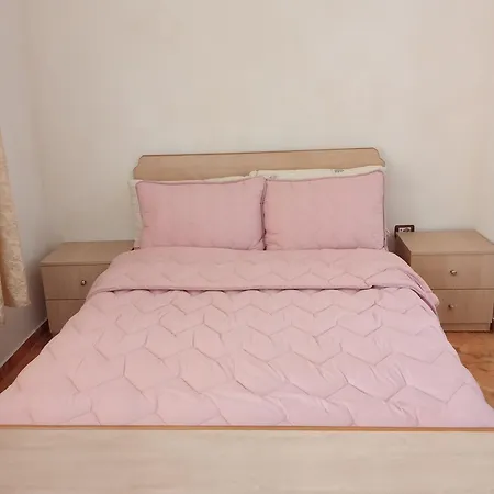 Entire 2007 Apartmán Vlorë