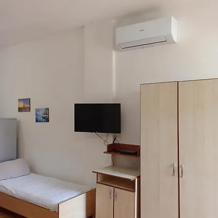 Апартаменты Entire 2007 *